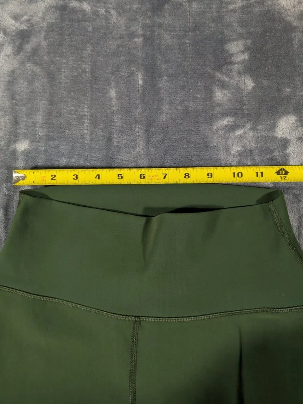 Alo Yoga High Waist Ripped Warrior Legging Hunter Green Pants Size M, 1268